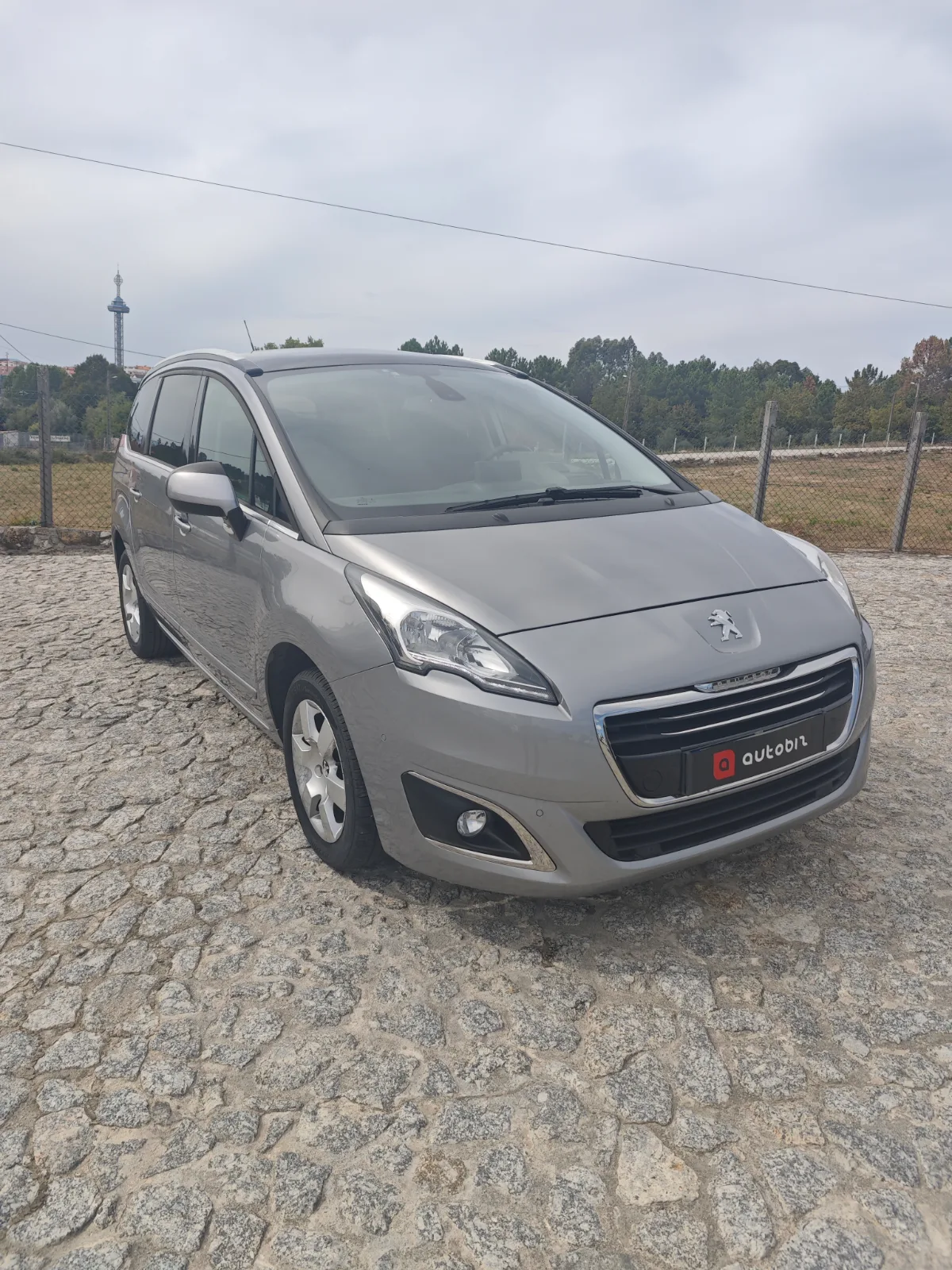 Miniatura 2 do Peugeot 5008