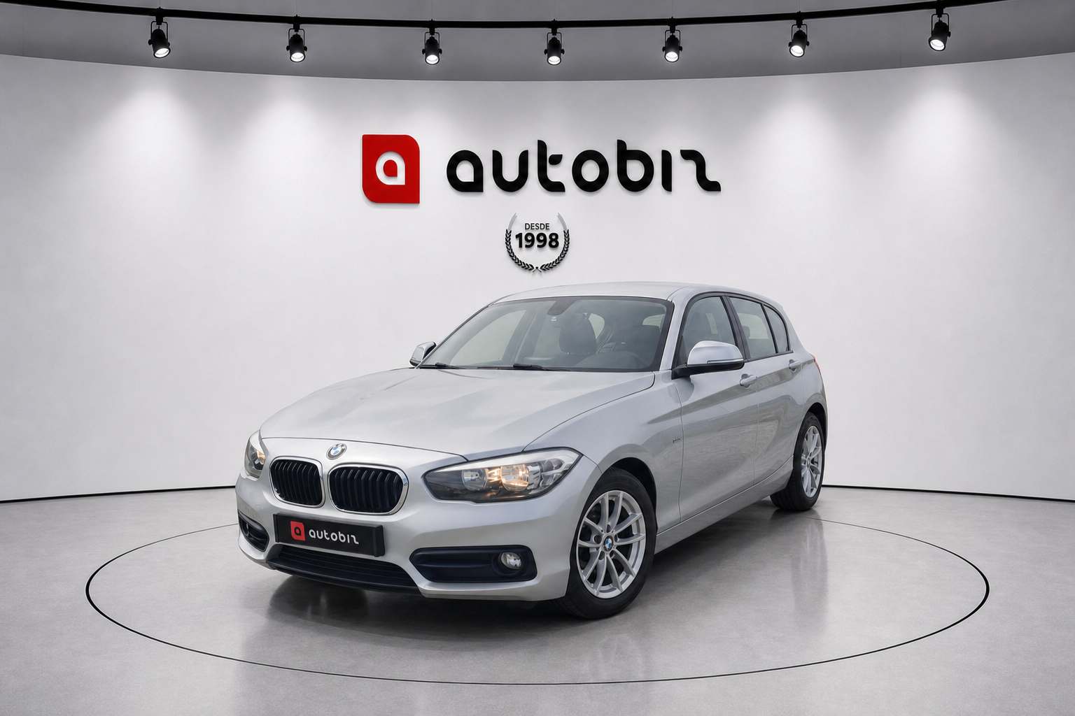 BMW 116D SportLine usado à venda em Viseu