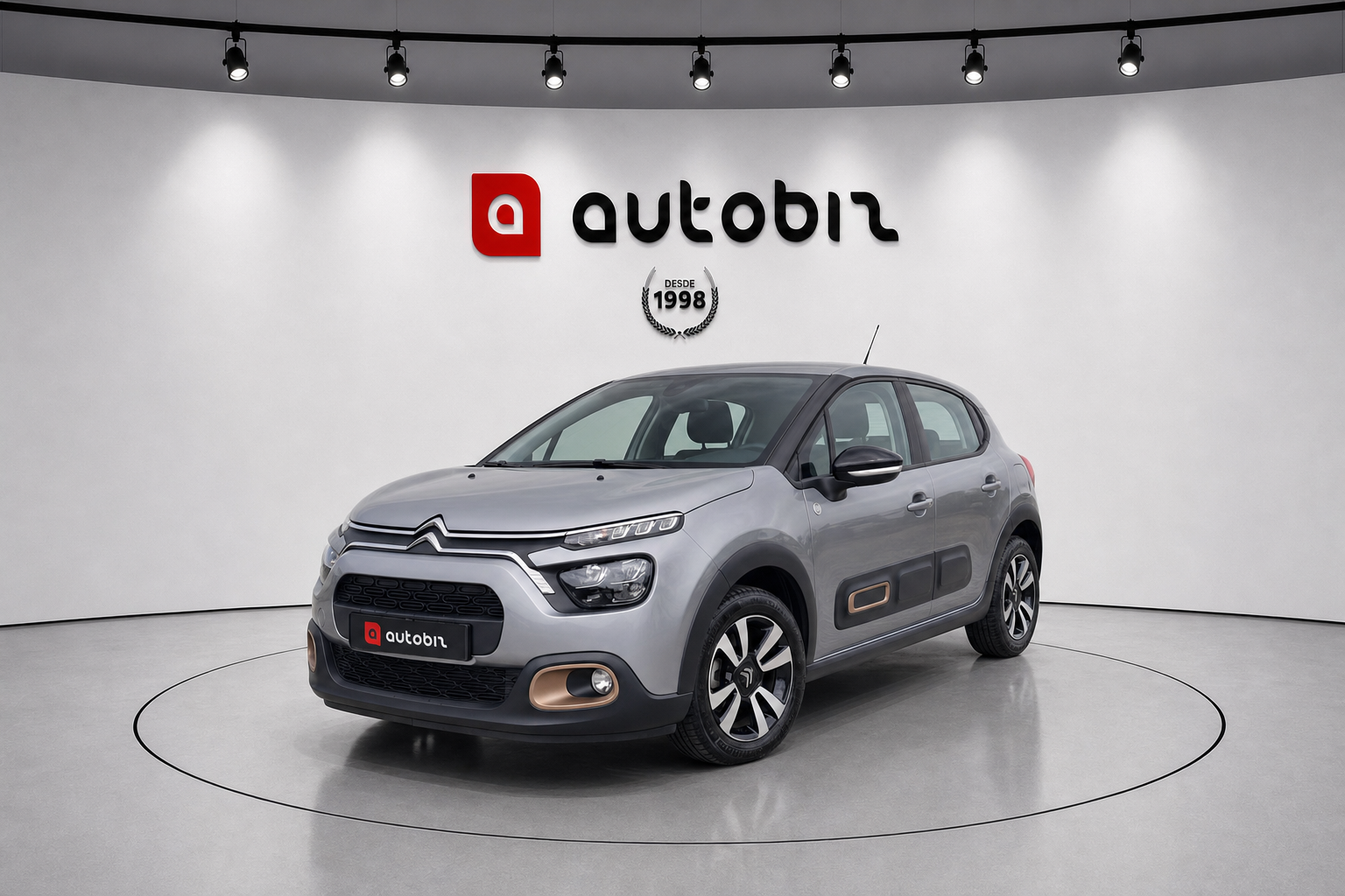 Citroën C3 PureTech C-Series usado à venda em Viseu